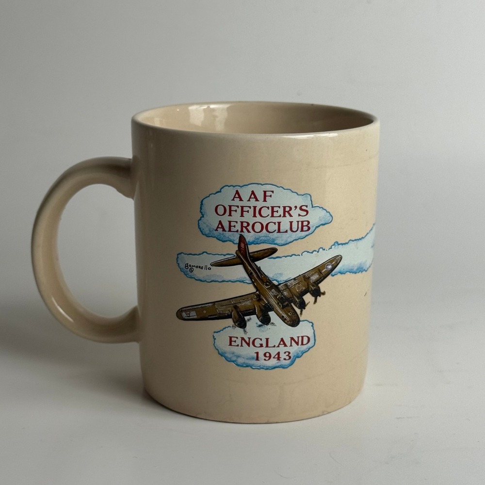 The "HEAVENLY BODY" WWII Sarsaparilla - Style 4060 ENGLAND 1943 Coffee Mug 1988